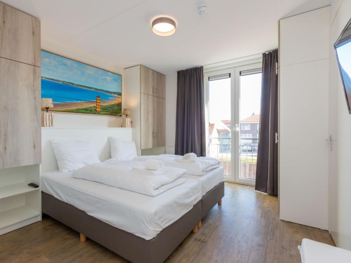 Luxurious Apartment In Zoutelande Near Beach Exterior photo